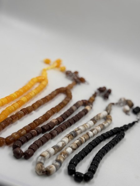 مسبحة مربع كبير